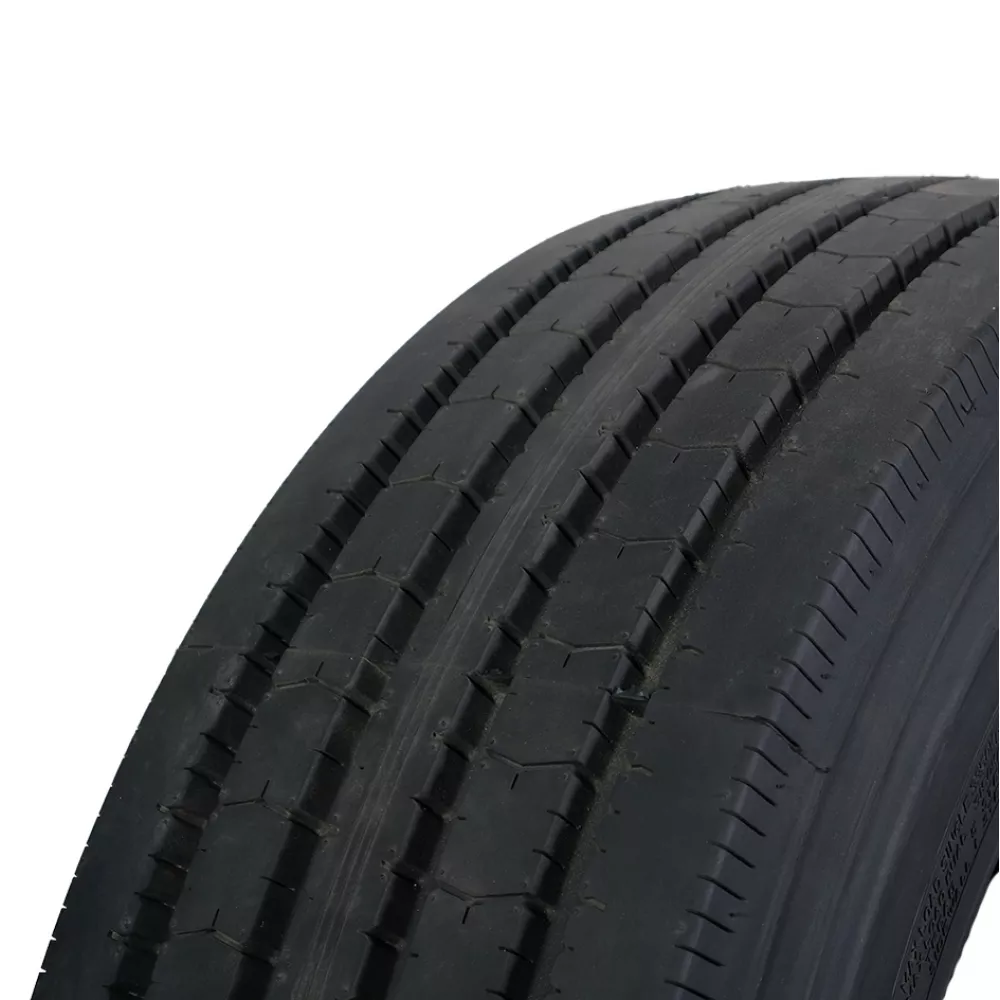 Грузовая шина 285/70 R19,5 Long March LM-216 18PR в Локомотивном