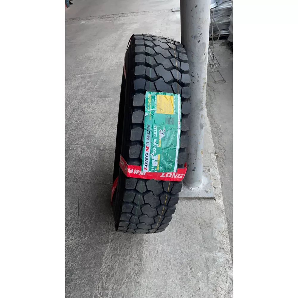 Грузовая шина 11,00 R20 Long March LM-338 18PR в Локомотивном